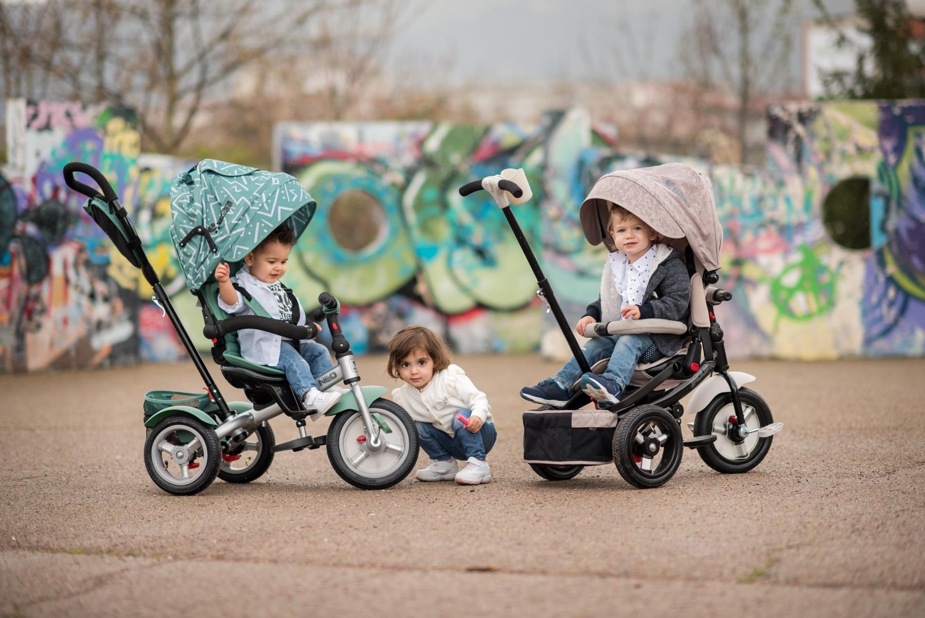 Tricicleta NEO AIR Wheels, Black & Yellow