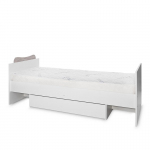 White & Artwood White & Artwood