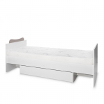 White & String White & String